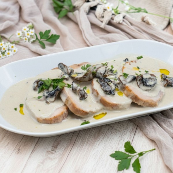 Cotlet de porc sous vide cu sos de ciuperci